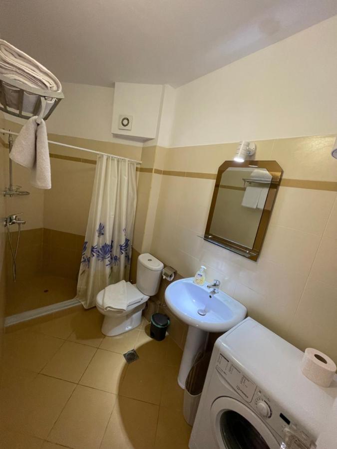 Relax Apts Saranda 1 Eksteriør billede